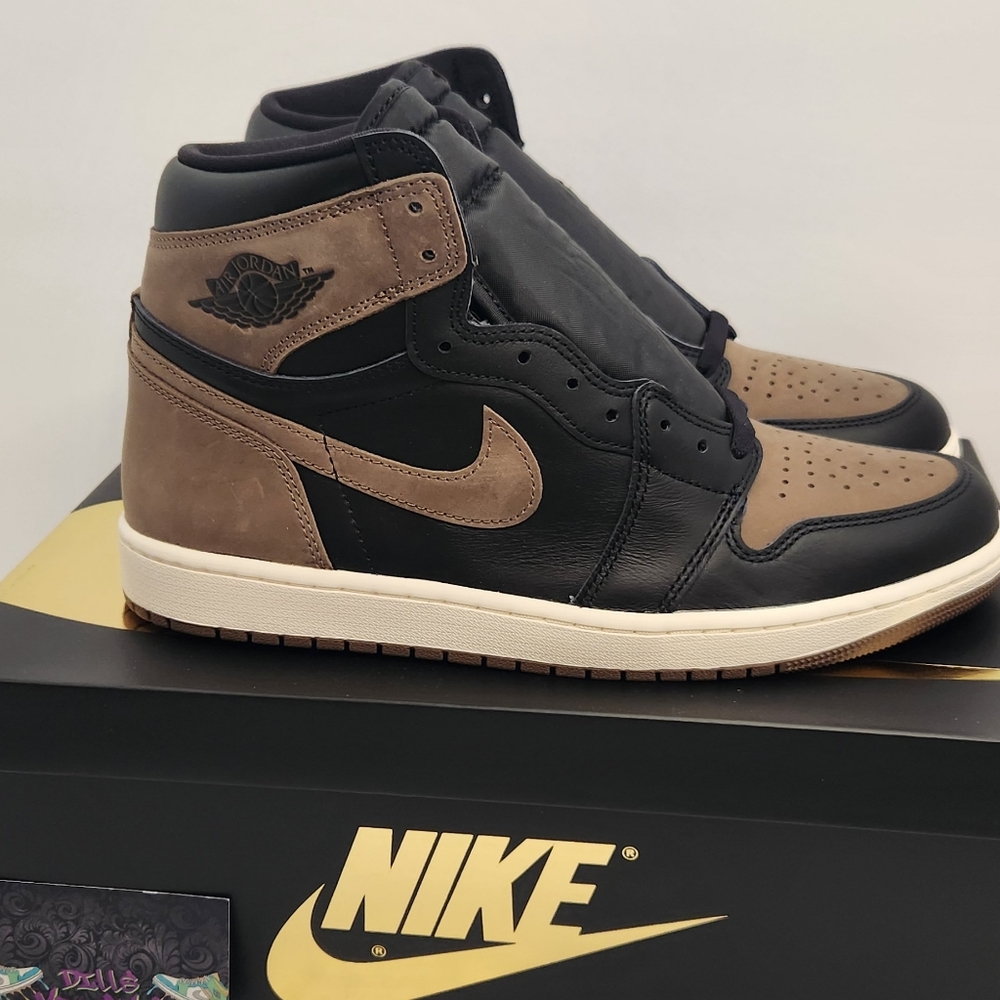 Air Jordan 1 Retro - Picture 3 of 7